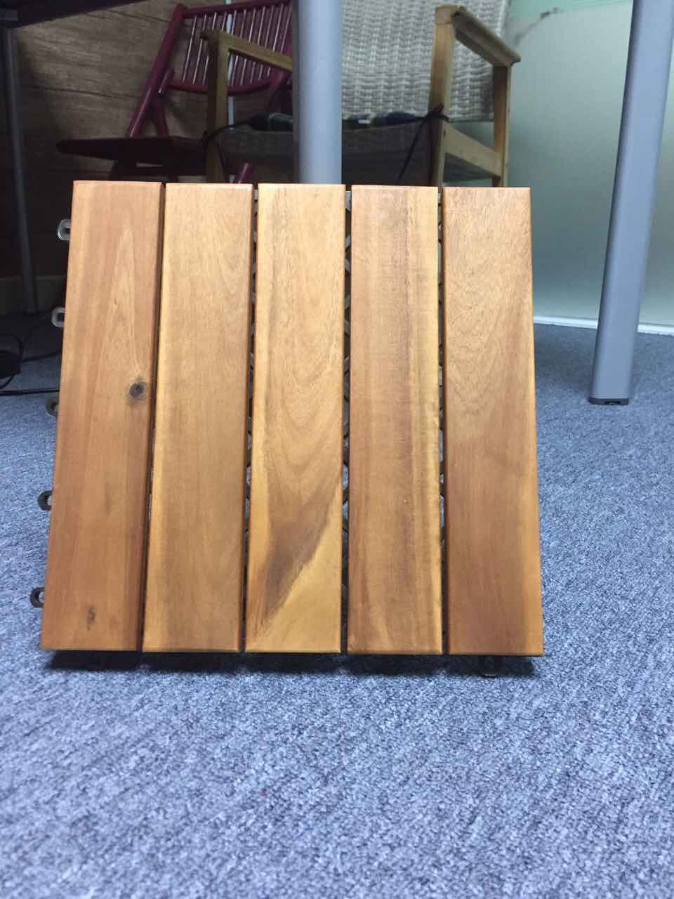 6 thanh lát sàn bằng gỗ keo